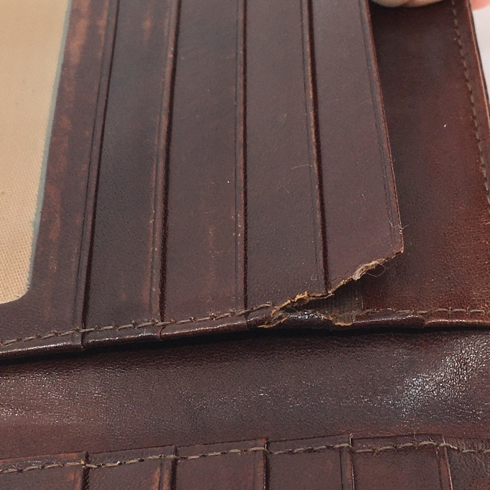 Vintage Brahmin Brown Croc-Embossed Leather Wallet Square - Picture 7 of 9